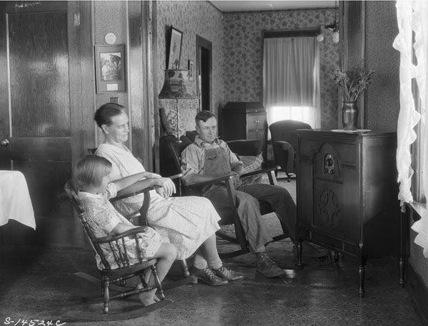 Family listens to radio