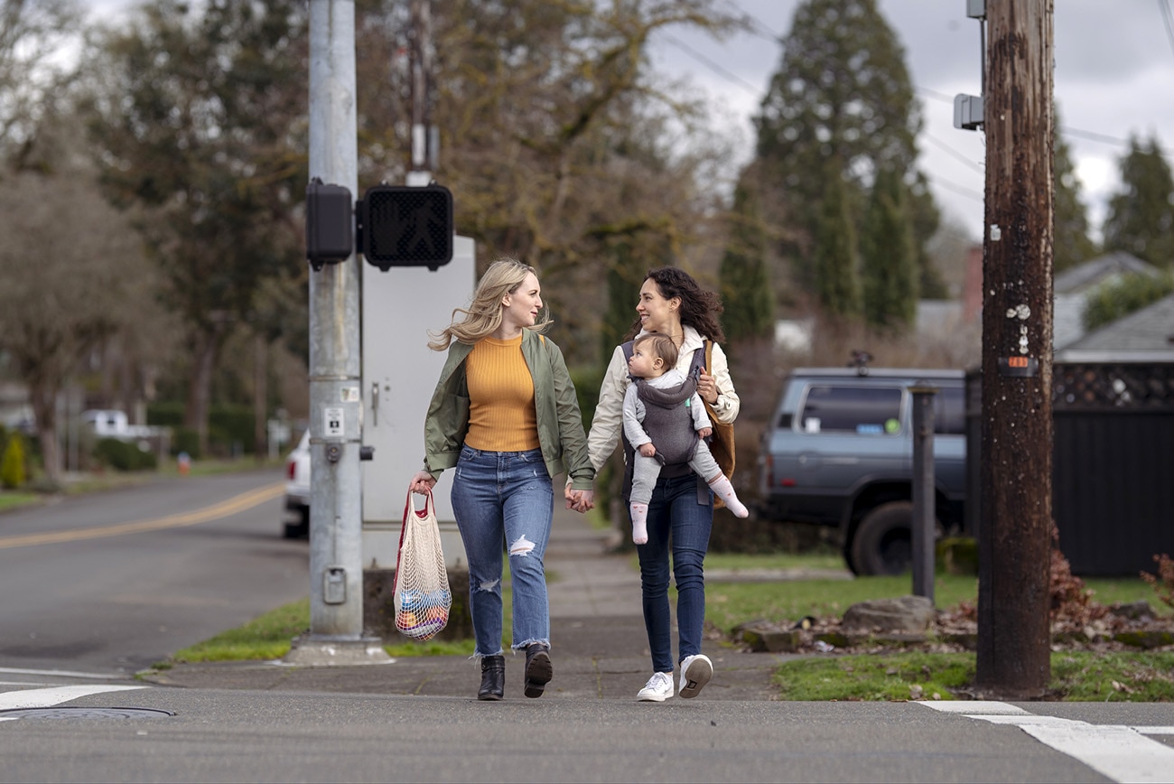 Most Kids With Parent in Same-Sex Relationship Live With Female Couple photo