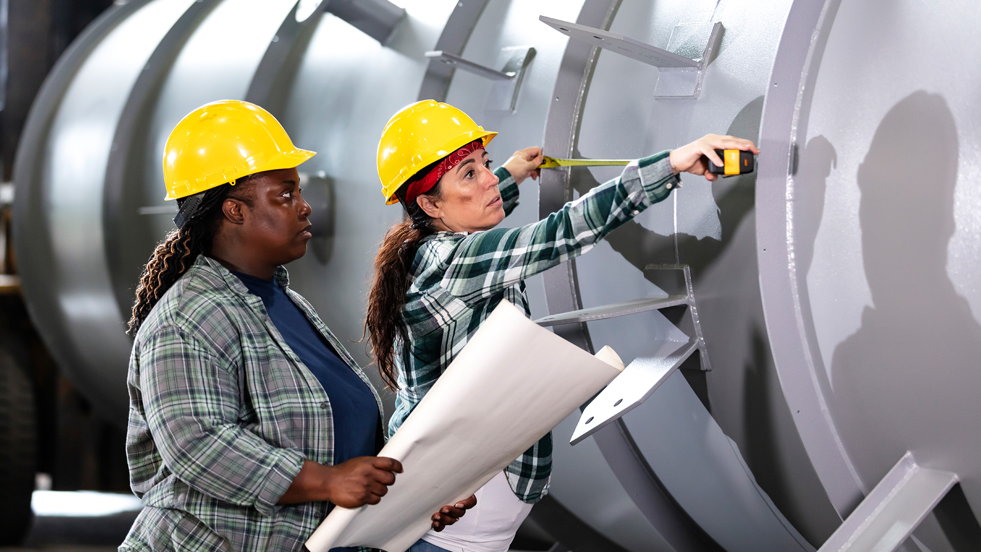 More Women in Manufacturing Jobs in Every Age Group